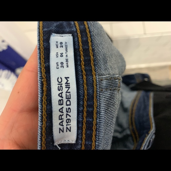 Zara Crop Skinny Jean - Picture 6 of 7